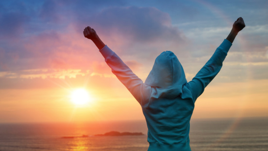 10 New Year's Resolutions You'll Keep This Year