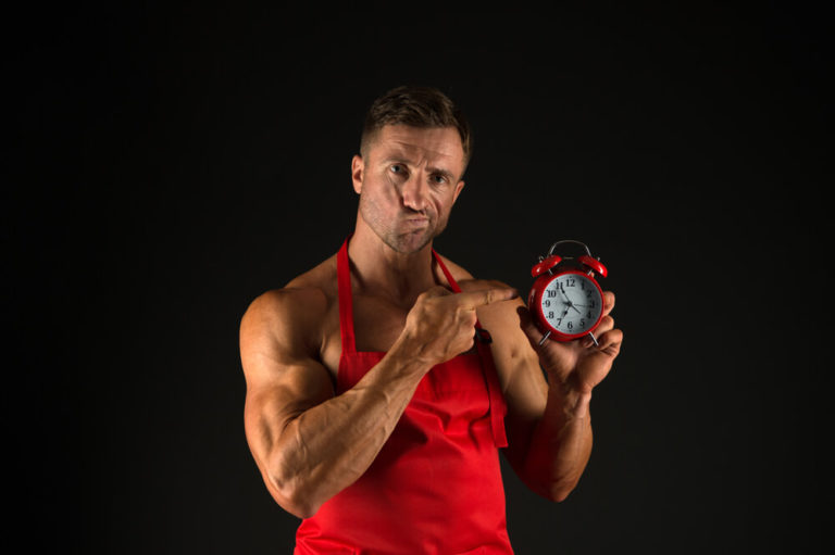 Scheduling for Success: Creating a Bodybuilding Meal Plan